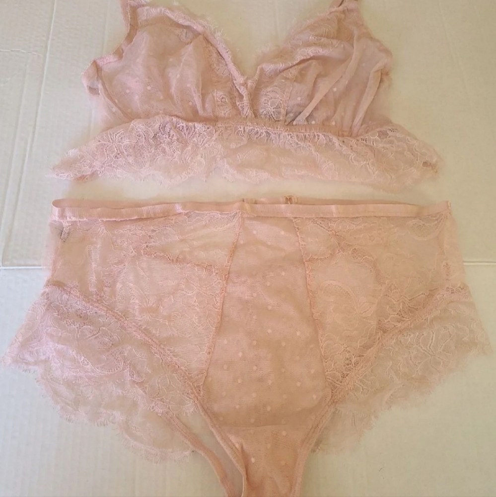 Smart and sexy bra and underware set